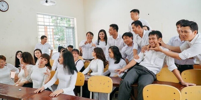 Chiêm bao thấy gặp lại người bạn học cũChiêm bao thấy gặp lại người bạn học cũ